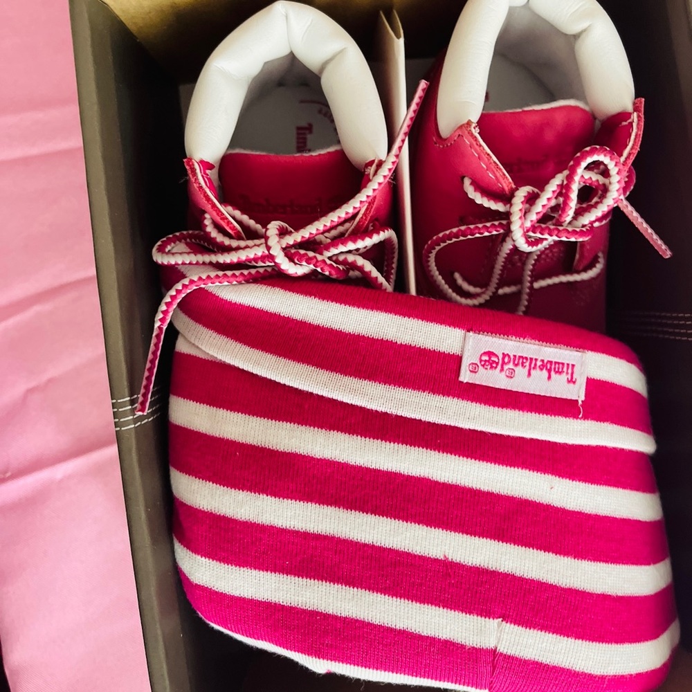 Pink Timberland infant set